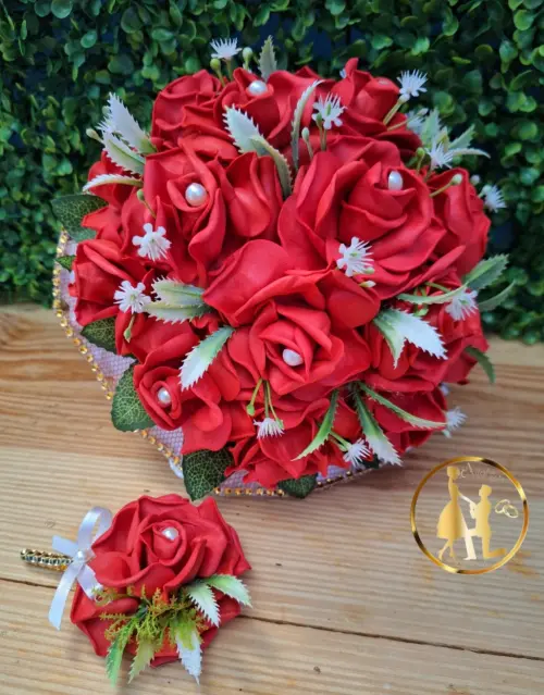 Buquê de noiva vermelho  + flor do noivo