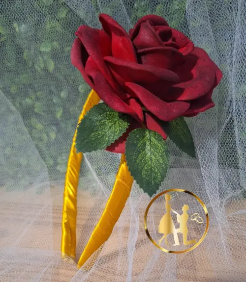 Tiara de luxo infantil vermelha marsala