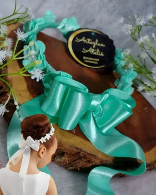 Porta Coque De Luxo Verde Água Daminha Florista Casamento