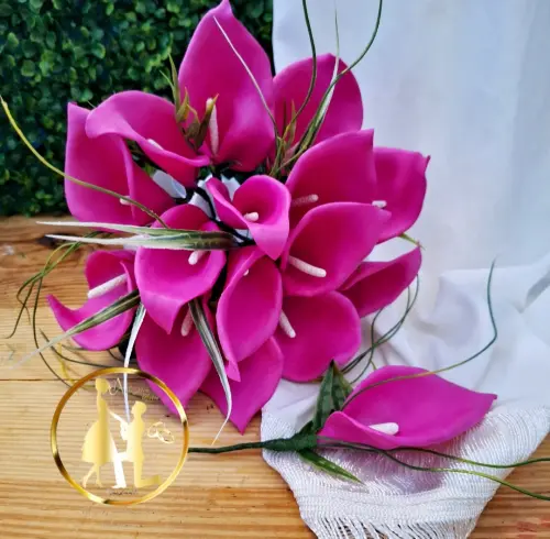 Buquê copo de leite rosa fúcsia