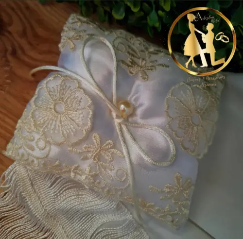 Almofadinha Porta alianças champanhe