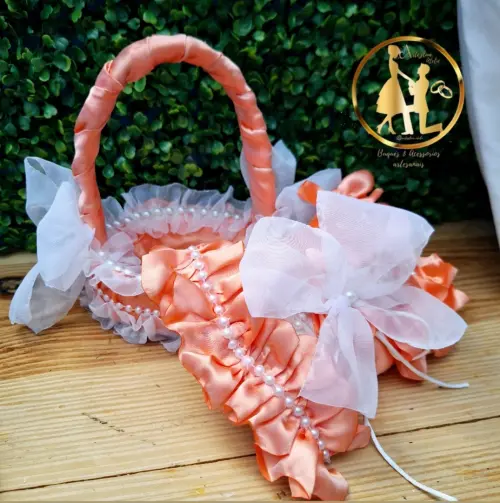 Cestinha para florista de casamento salmão