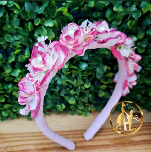 Tiara de luxo rose e branco