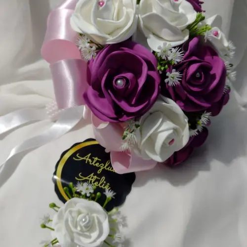 Buquê de noiva branco e rosa fúcsia