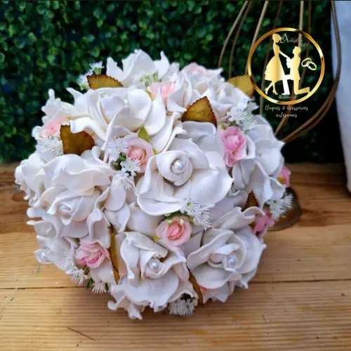 Buquê de noiva branco grande