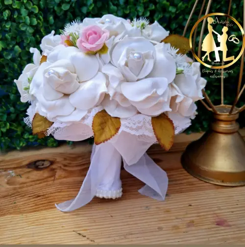 Buquê de noiva branco grande