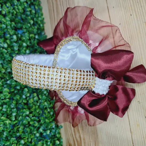 Cesta de florista branca marsala e dourado