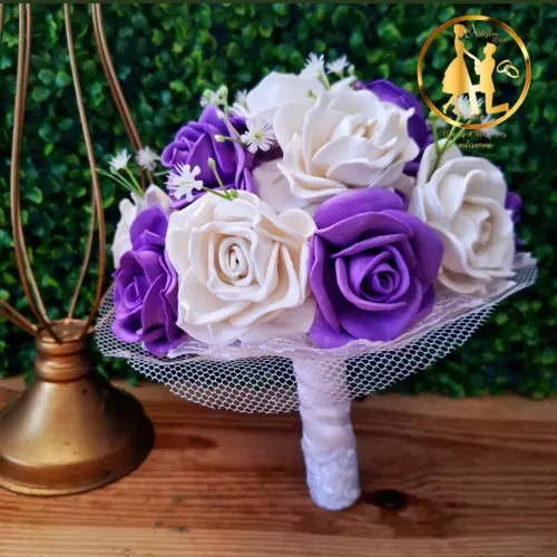 Buquês de noiva lilás roxo e branco grande