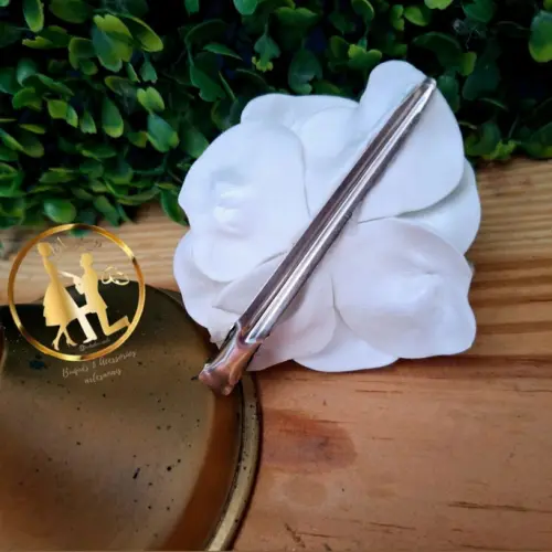 Arranjo de cabelo branco