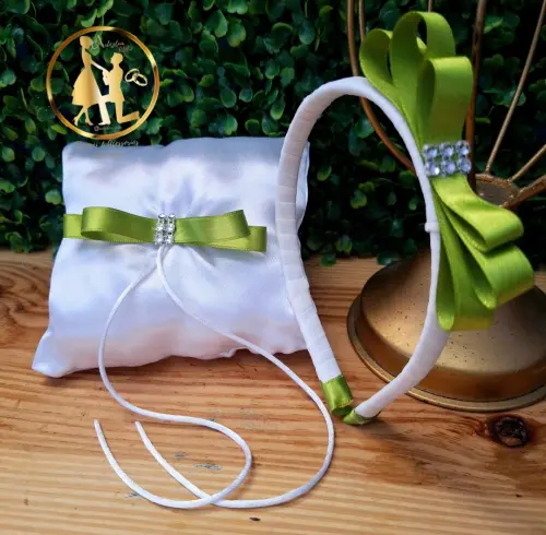 Kit Almofadinhas de casamentos + tiara de lacinho