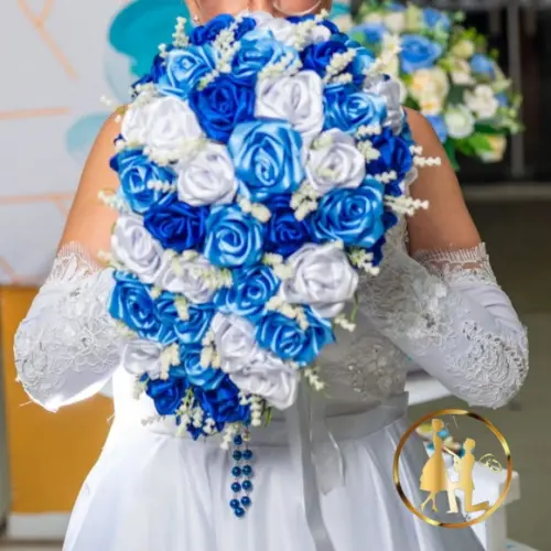 Buquê Noiva Azul Royal e Azul Serenity de Cetim Cascata