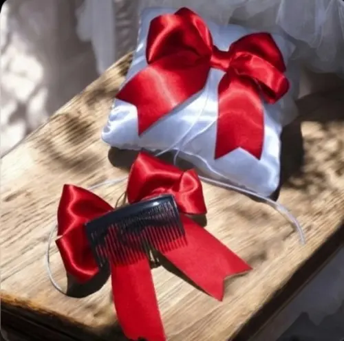 Kit Dama de Honra Vermelho e Branco (cesta, Laço, Almofada)