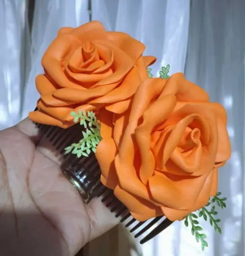 Pente de Cabelo Laranja Vibrante - Eva