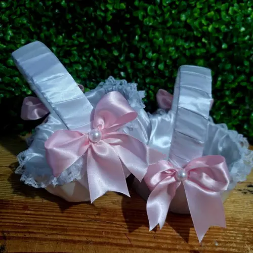 Kit 02 Cestas de Floristas em Cetim Rosa Bebê e Branca