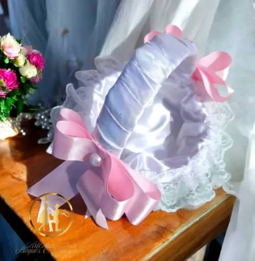 Cesta de Casamento Rosa e Branco de Cetim