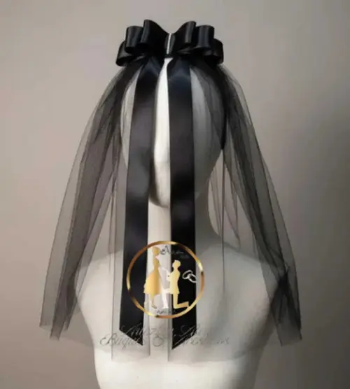 Véu Preto de Tule para Noivas Estilo Gótico Chic