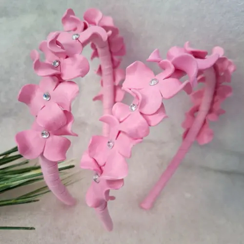 Tiara Infantil Rosa Chiclete com Pedrinhas de Brilhante