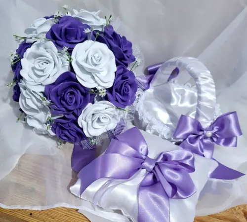 Kit Buquê Roxo/lilás + Almofadinha + Cesta -artesanal Médio