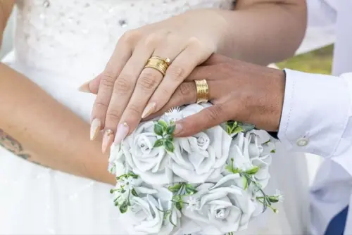 Buquê Noiva Branco Casamento Civil Pequeno Artezlua.ateliê
