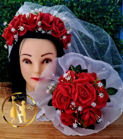Buquê e Tiara com Véu Festa Fantasia Chá de Lingerie Kit