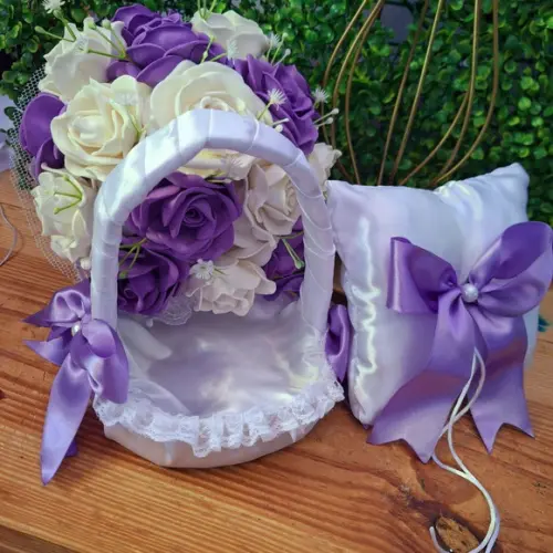 Buquê de Noiva Lilás e Branco + Cesta+almofadinha Religioso