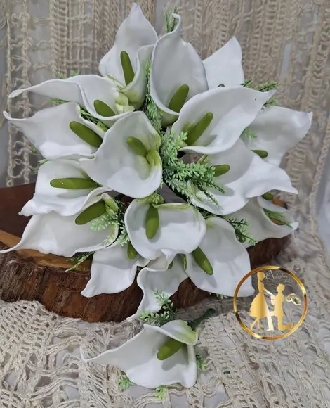 Buquê de Noiva Copo de Leite Branco Casamento Minimalista