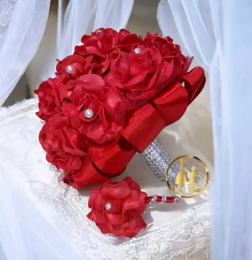 Buquê de Noiva Vermelho Casamento Religioso Civil