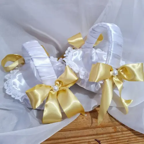 2 Cestas Floristas com Laços Dourado Acetinada Branca