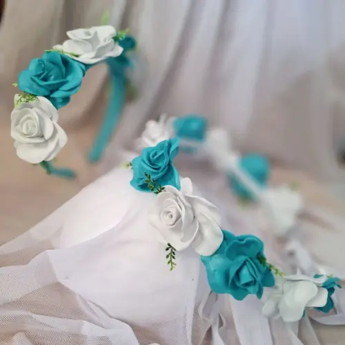 Kit Tiara + Coroa para Cabelos Azul Turquesa e Branco