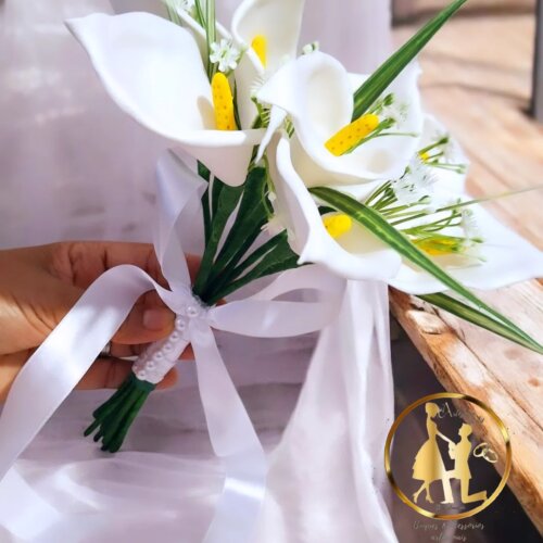 Buquê de Noiva Minimalista Copo de Leite em EVA com Lapela – A