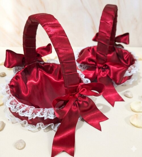 Kit com 2 Cestas para Daminhas de Casamento em Cetim Vermelho Viv