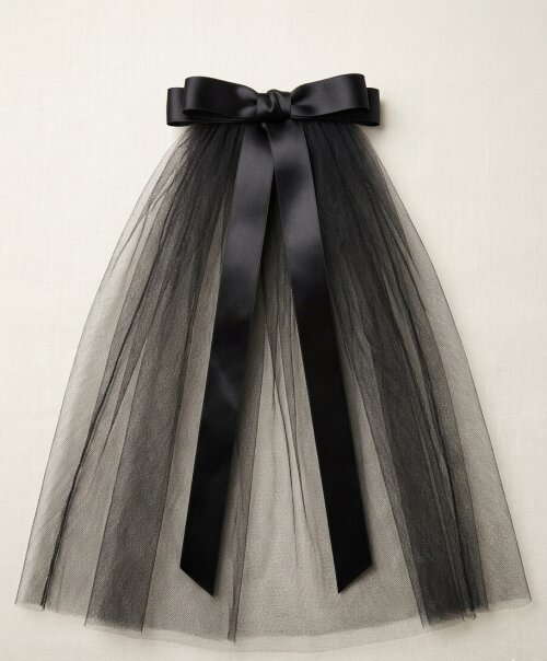Laço Preto com Véu de Tule Gótico Chic