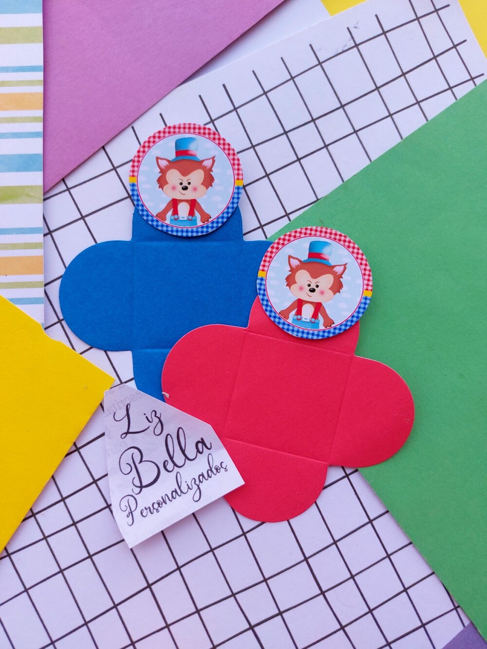 Forminhas para doces Lobo Mau 100 Unidades