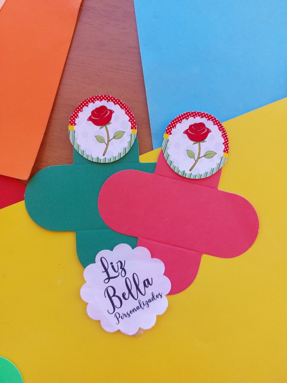 Forminhas para doces Rosas Vermelhas 100 Unidades