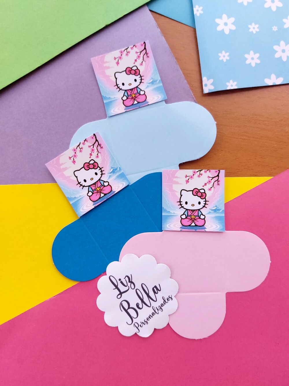 Forminhas para doces Hello Kitty 100 Unidades