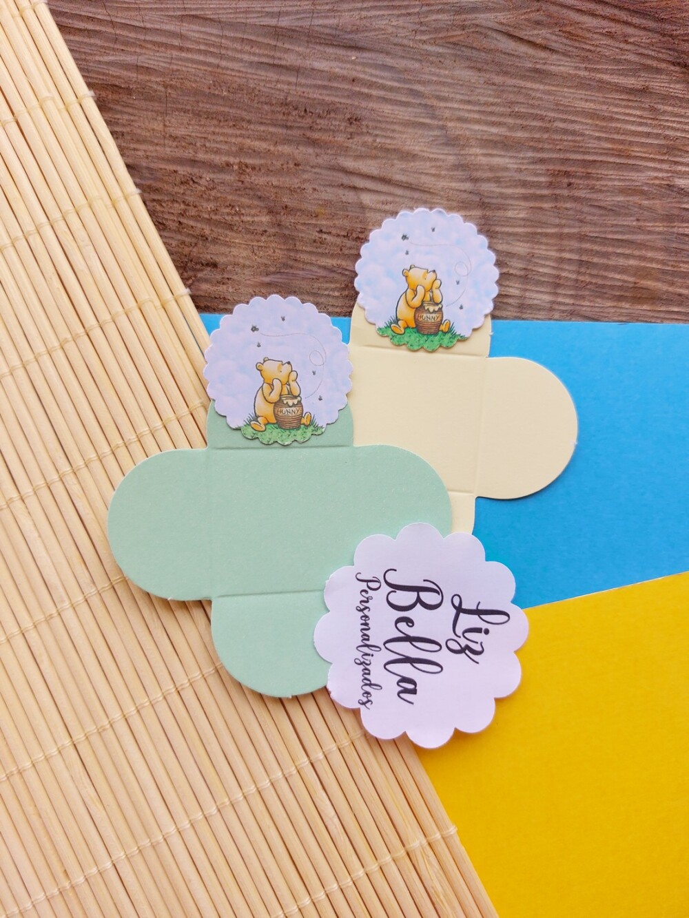Forminhas para doces Ursinho Pooh 100 Unidades