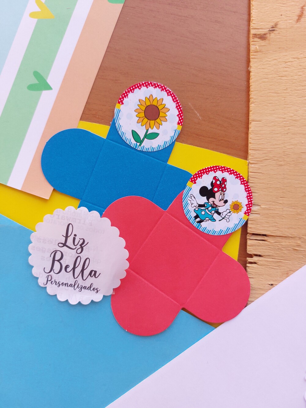 Forminhas para doces Minnie Girassol 100 Unidades