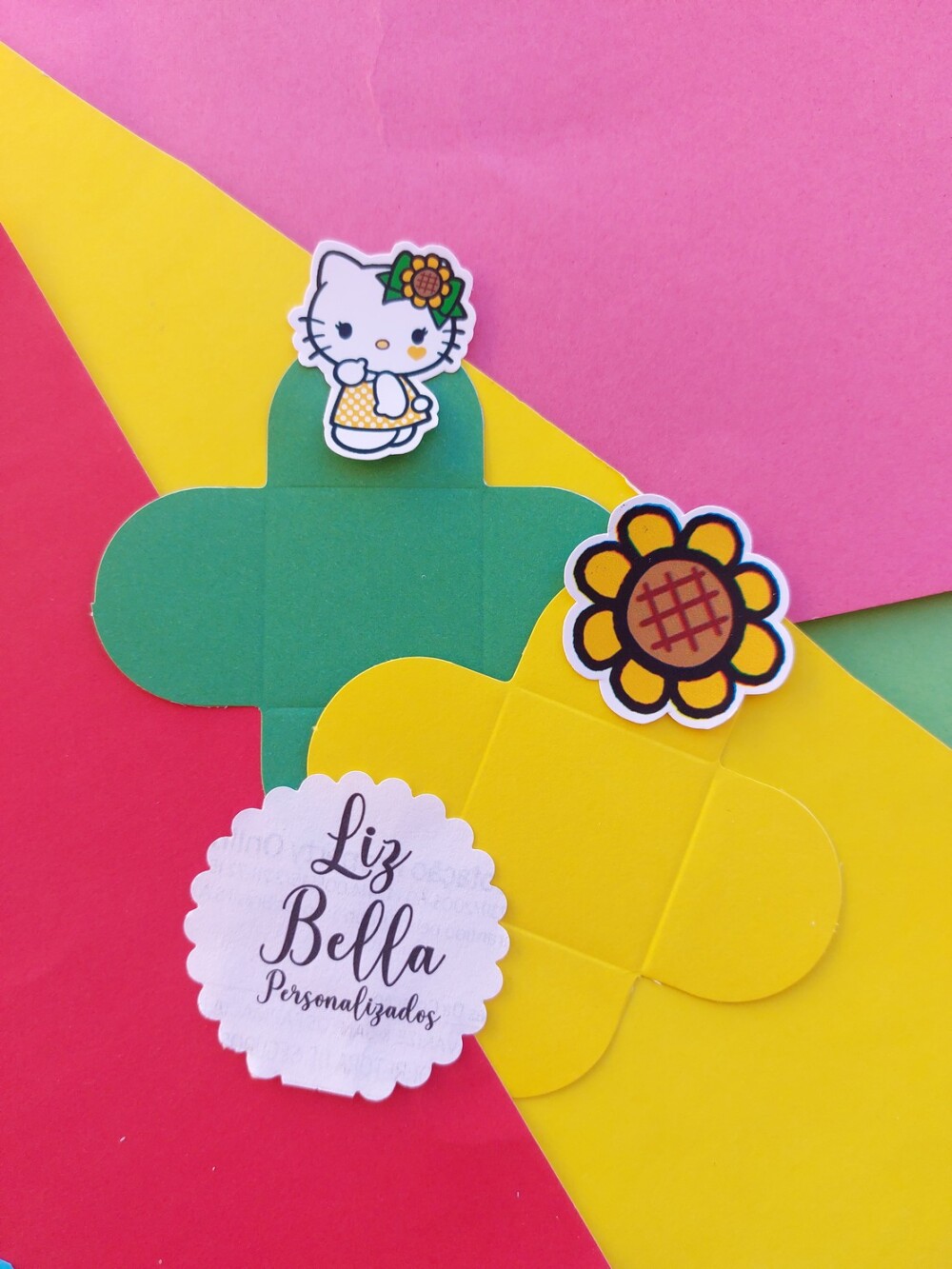 Forminhas para doces Hello Kitty Girassol 100 Unidades