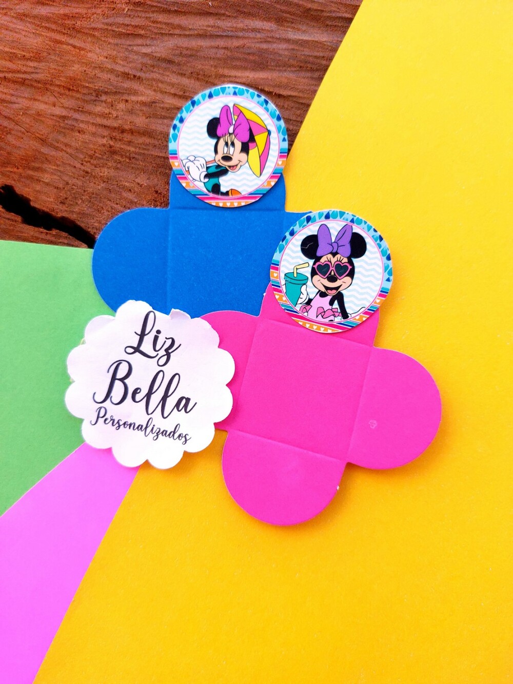 Forminhas para doces Pool Party da Minnie 100 Unidades
