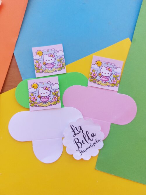 Forminhas para doces Hello Kitty 100 Unidades