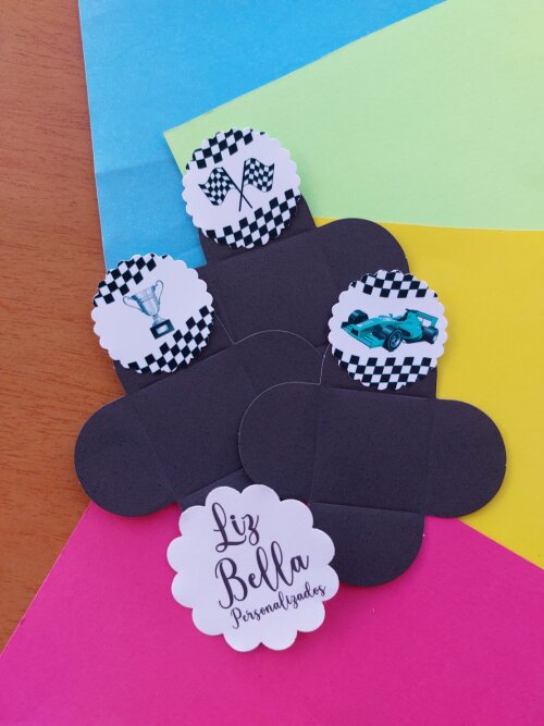 Forminhas para doces Formula 1 - 100 Unidades