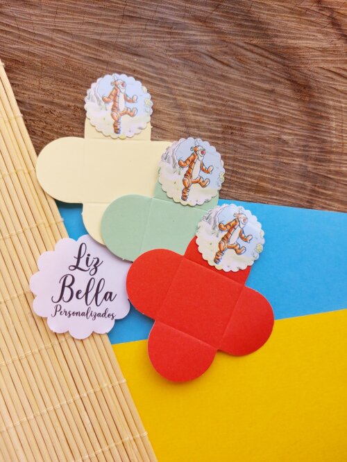 Forminhas para doces Ursinho Pooh 100 Unidades