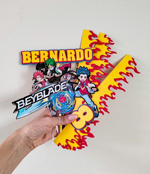 Topo de Bolo - Beyblade