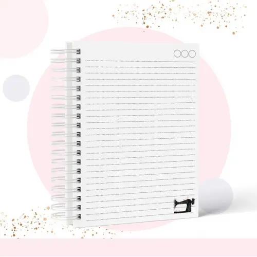 Caderno Universitário Costureira
