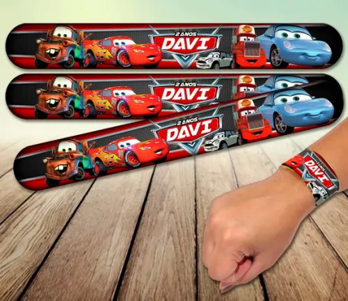 Pulseira Bate Enrola - Carros