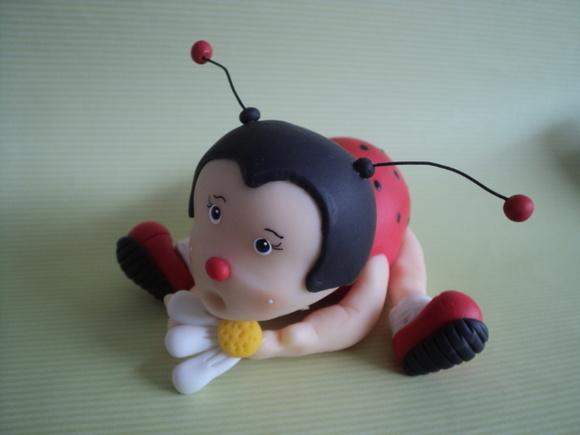 Aplique Enfeite Joaninha em Biscuit