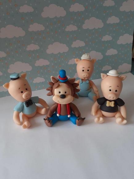 Kit Três Porquinhos e o Lobo Mau em Biscuit