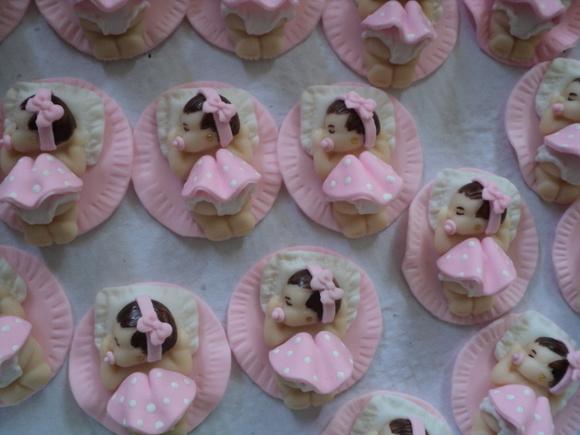 Lembrancinha Aplique Bebê na Mantinha Maternidade