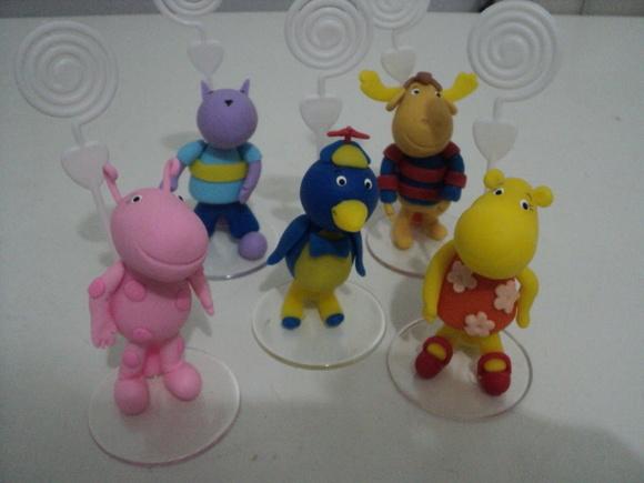 Lembrancinhas Backyardigans em biscuit