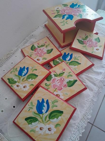 Porta Copos em mdf Decorado